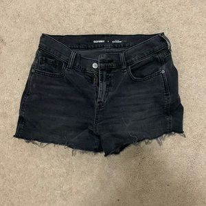 Black old navy shorts